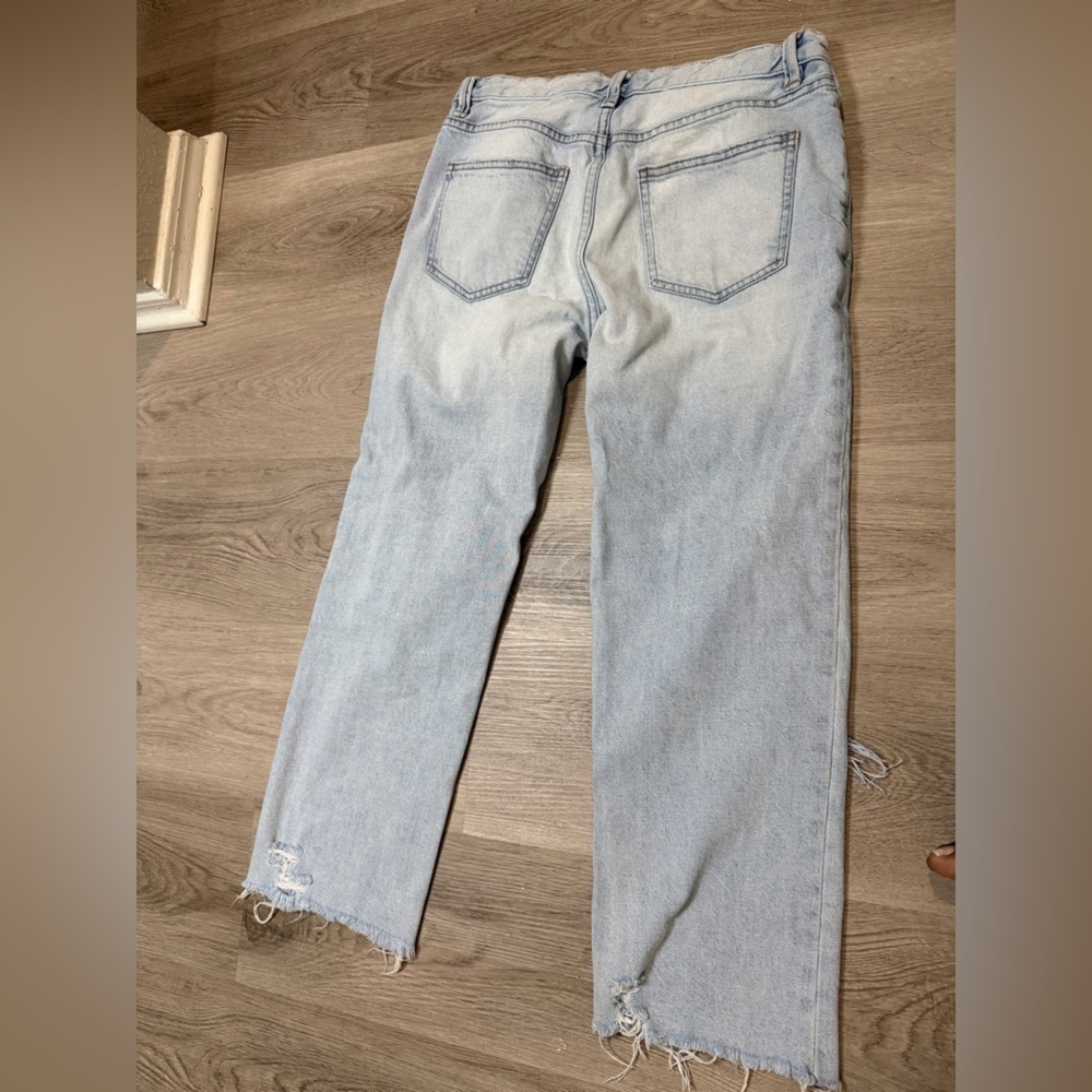 We The Free Light Blue Distressed Denim - Picture 3 of 9
